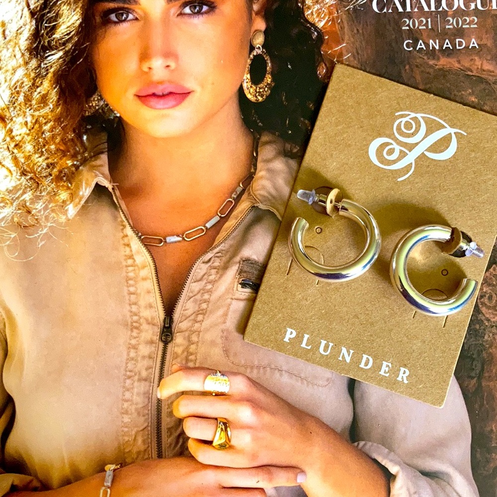 Ira earrings sliver